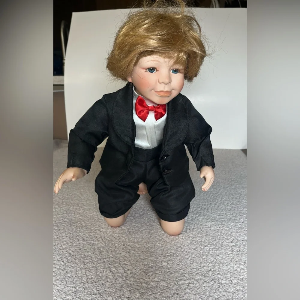 N/A vintage porcelain
